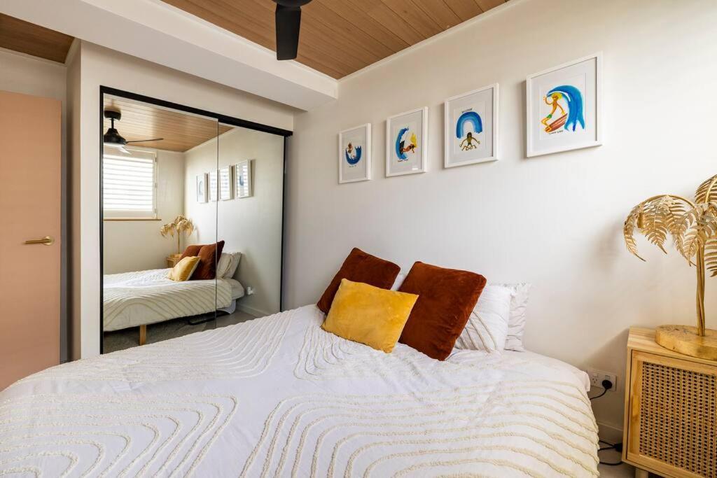Apartmán Chic Beachside Getaway 2Br 2Bath Fully Equipped Gold Coast Exteriér fotografie